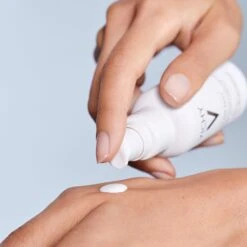 Vichy Capital Soleil Uv Age Daily SPF50+ 40ml -Care Products 3337875762298 3