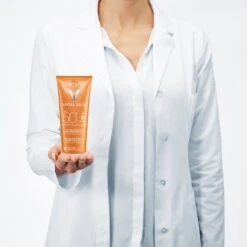 Vichy Capital Soleil Beach Protect Fresh Hydrating Face & Body Milk SPF 50 300ml -Care Products Basic Asset 4 1080x1080 V1 fe09d17e 7918 42e3 9d85 c0bf9c7d242e